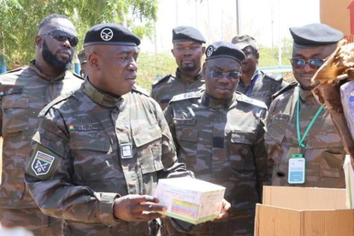 Douane de Pouytenga Saisit Plus de 345 Millions FCFA Douane de Pouytenga Saisit Plus de 345 Millions FCFA