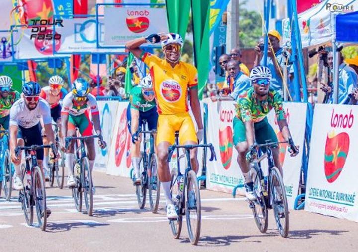 Fin du 36e Tour du Faso: Primes Spéciales Offertes Fin du 36e Tour du Faso: Primes Spéciales Offertes