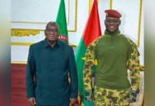 Traoré Rencontre Zuma, Ancien Président Sud-Africain Traoré Rencontre Zuma, Ancien Président Sud-Africain