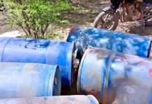 Saisie de 550 Litres de Carburant et 500 Litres d’Alcool Saisie de 550 Litres de Carburant et 500 Litres d'Alcool