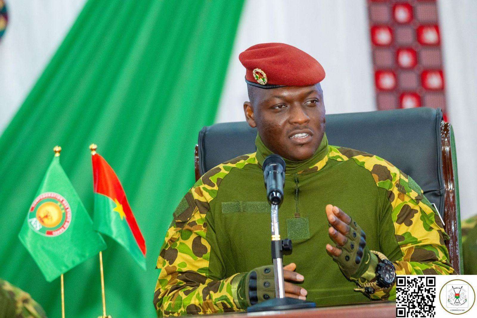 Capitaine Traoré Appelle à Lutter pour Dignité Africaine Capitaine Traoré Appelle à Lutter pour Dignité Africaine