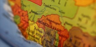 Réseau de corruption parmi douaniers et magistrats démantelé Réseau de corruption parmi douaniers et magistrats démantelé