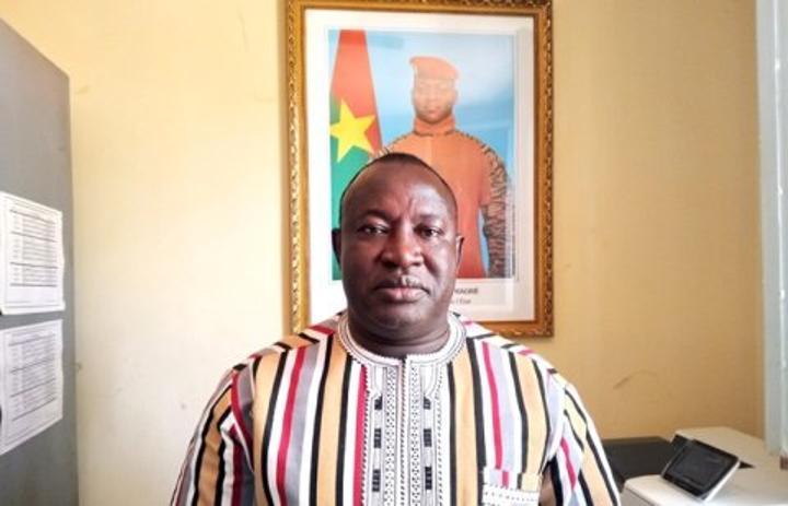 Initier les enfants à l'anglais pour un avenir compétitif Initier les enfants à l'anglais pour un avenir compétitif