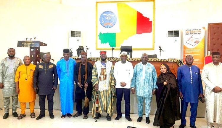 Jeunesse Malienne Valorise Culture et Unité à Ouagadougou Jeunesse Malienne Valorise Culture et Unité à Ouagadougou