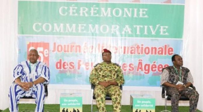 Forum National pour l’Inclusion des Personnes Âgées Forum National pour l'Inclusion des Personnes Âgées