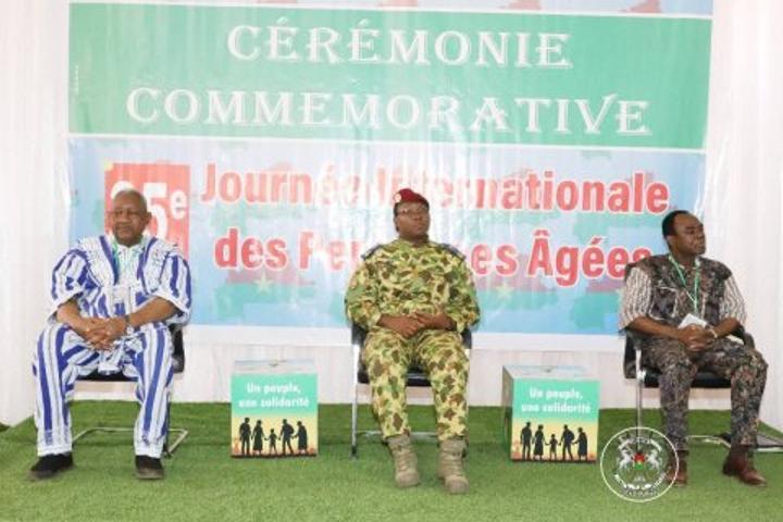Forum National pour l'Inclusion des Personnes Âgées Forum National pour l'Inclusion des Personnes Âgées