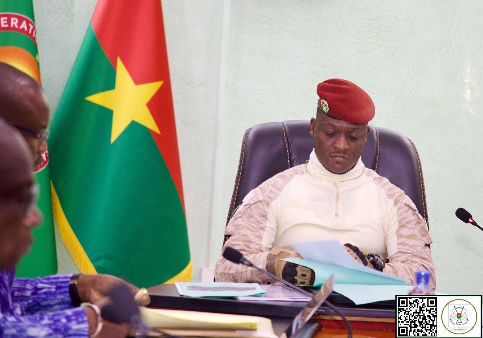 Peine de Mort Rétablie, 1 200 Milliards F CFA Réglés Peine de Mort Rétablie, 1 200 Milliards F CFA Réglés