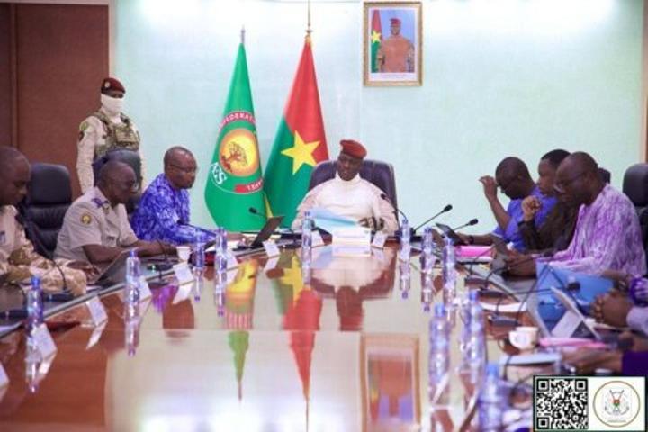 Burkina Justice Rétablit Peine de Mort et Augmente Amendes Burkina Justice Rétablit Peine de Mort et Augmente Amendes