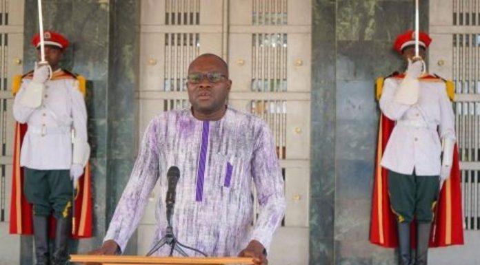 Burkina Mobilise 2 500 Milliards FCFA pour le Budget Burkina Mobilise 2 500 Milliards FCFA pour le Budget