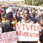 Soutien à la Révolution par des élèves de Tougan Soutien à la Révolution par des élèves de Tougan