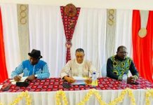 ESCO-IGES Initie Étudiants aux Enjeux de l’IA ESCO-IGES Initie Étudiants aux Enjeux de l'IA