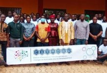 Centre d’Excellence Forme 30 Étudiants en IA Centre d'Excellence Forme 30 Étudiants en IA