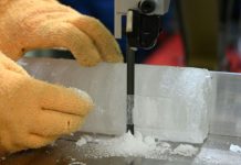 Ancienne Glace: Clé pour Protéger les Glaciers Ancienne Glace: Clé pour Protéger les Glaciers