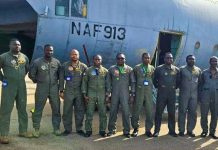 C-130 du Nigéria en maintenance après escale au Burkina C-130 du Nigéria en maintenance après escale au Burkina
