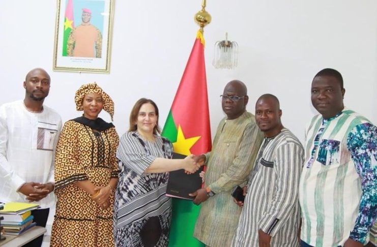 Un dirigeant d’entreprise égyptien se rend à Ouagadougou pour bâtir un partenariat économique égypto-burkinabè au service du développement global Un dirigeant d’entreprise égyptien se rend à Ouagadougou pour bâtir un partenariat économique égypto-burkinabè au service du développement global