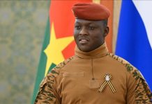 Le gouvernement du Burkina Faso dissout tous les partis politiques Le gouvernement du Burkina Faso dissout tous les partis politiques