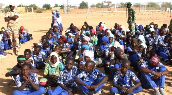 Éducation Civique et Patriotique à Dori pour 3000 Élèves Éducation Civique et Patriotique à Dori pour 3000 Élèves