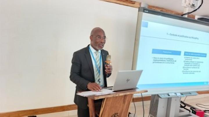 Régulation et Compétitivité en Afrique de l'Ouest Régulation et Compétitivité en Afrique de l'Ouest