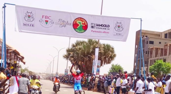 Mahamadi Ilboudo Gagne La Pédale de la Résilience Mahamadi Ilboudo Gagne La Pédale de la Résilience