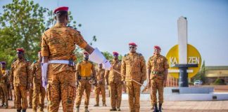 Montée des Couleurs pour Cohésion des Forces Armées Montée des Couleurs pour Cohésion des Forces Armées
