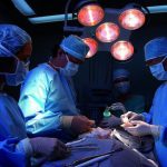 Solution Chirurgicale Locale Réduit Coûts et Sauve Vies Solution Chirurgicale Locale Réduit Coûts et Sauve Vies