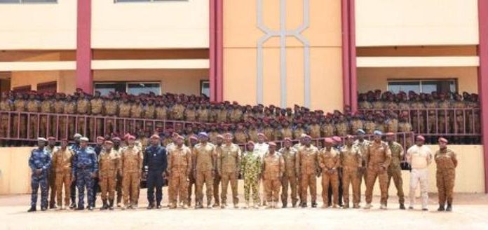 École Nationale de Sapeurs-Pompiers: 500 Recrues Présentées École Nationale de Sapeurs-Pompiers: 500 Recrues Présentées
