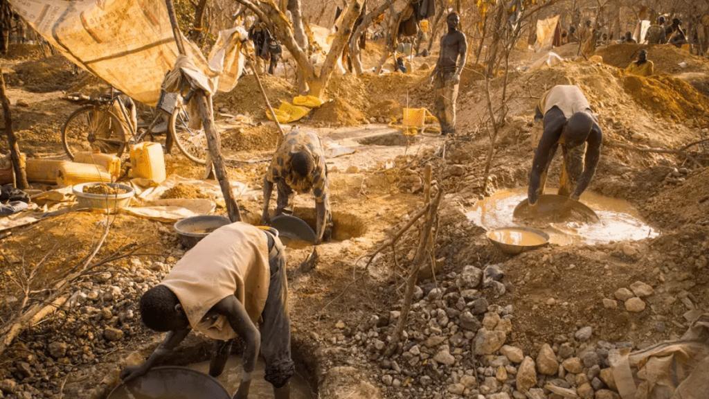 Burkina Faso Dément le Transfert de Ses Réserves D'Or vers la Russie Burkina Faso Dément le Transfert de Ses Réserves D'Or vers la Russie