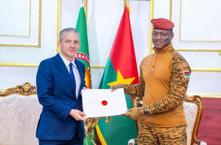 Traoré et Israël se Rapprochent à un Moment Clé Traoré et Israël se Rapprochent à un Moment Clé
