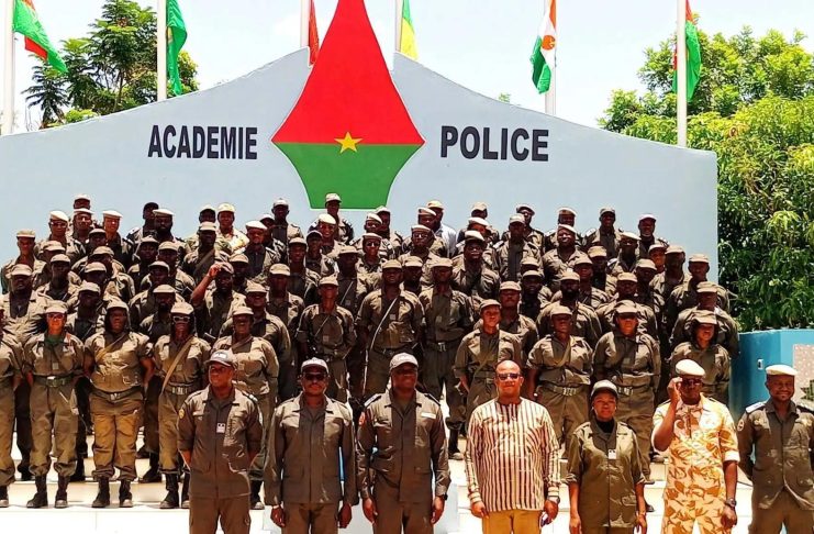 Le Burkina Impose une Formation Militaire à 44 Journalistes Le Burkina Impose une Formation Militaire à 44 Journalistes