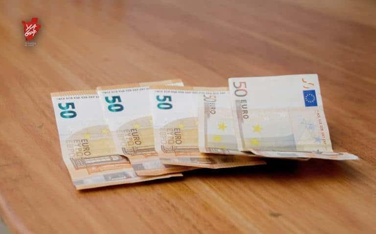 Contrôle des devises : des mesures inefficaces ? Contrôle des devises : des mesures inefficaces ?