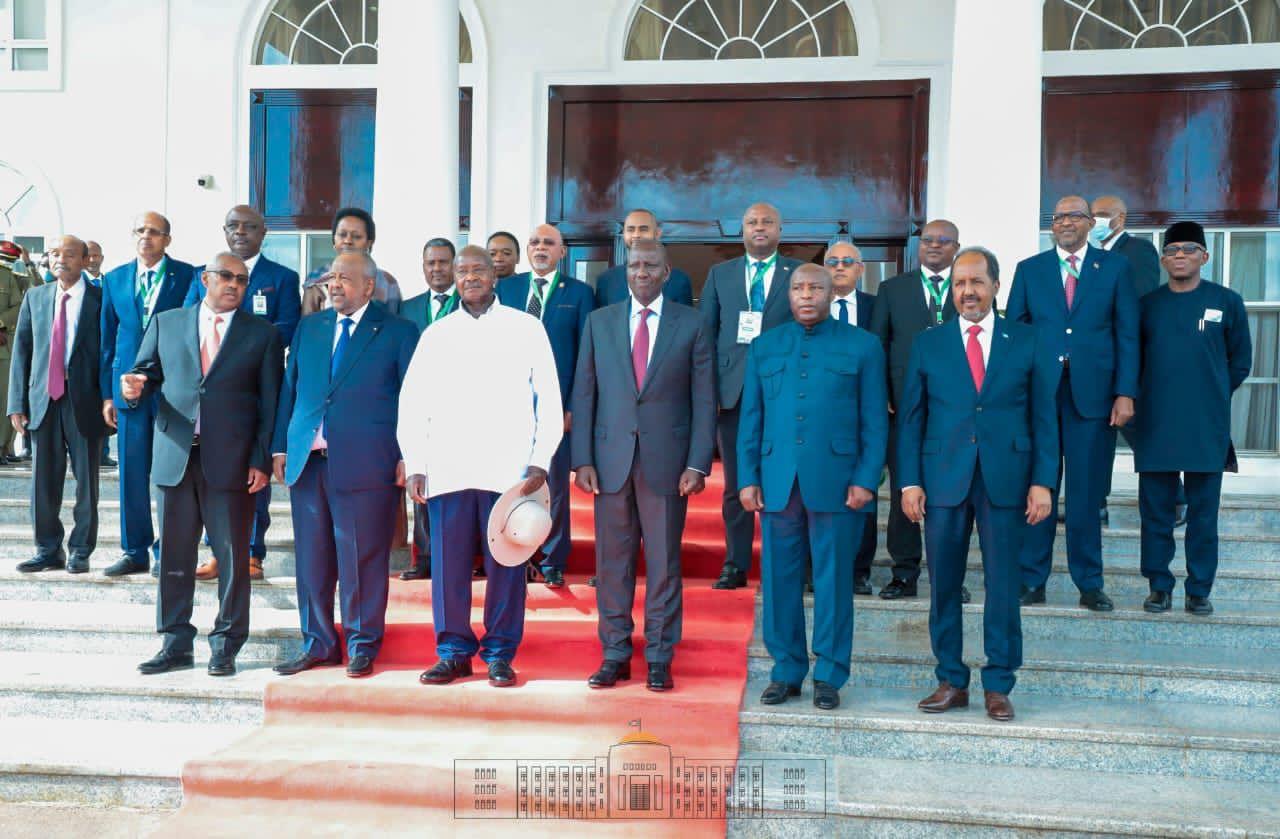 S.E Evariste Ndayishimiye a pris part au Sommet extraordinaire des Chefs d’Etat des pays contributeurs de troupes de l’ATMIS S.E Evariste Ndayishimiye a pris part au Sommet extraordinaire des Chefs d’Etat des pays contributeurs de troupes de l’ATMIS