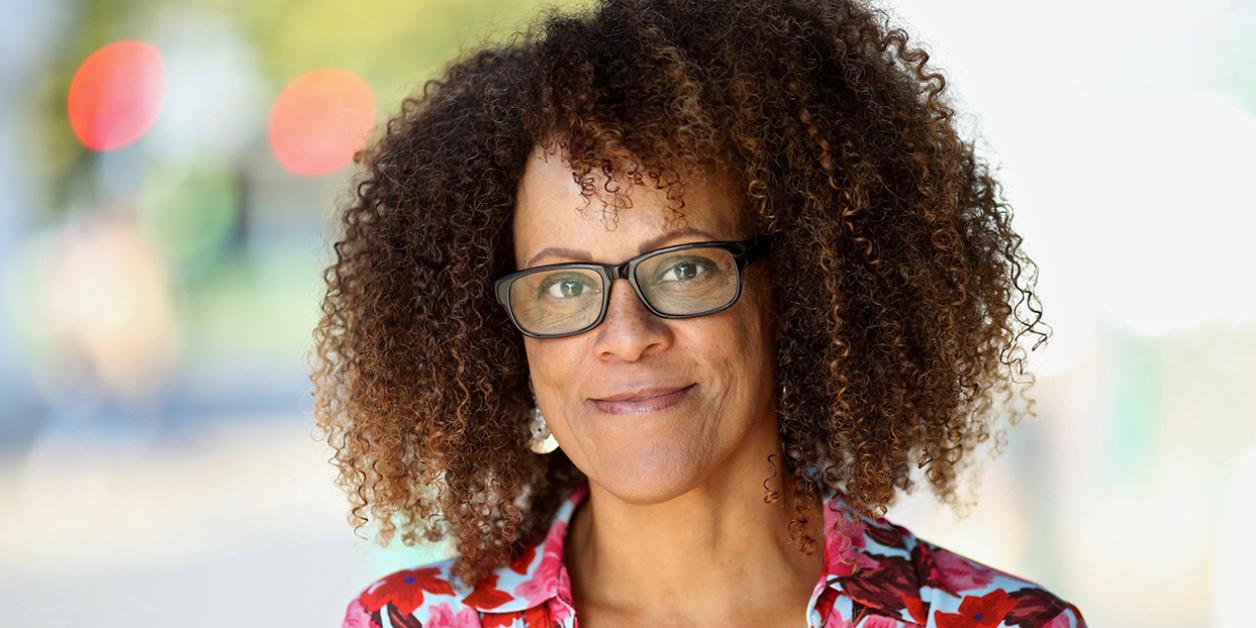 Bernardine Evaristo : « Je ne veux pas être esclave de l’Histoire » Bernardine Evaristo : « Je ne veux pas être esclave de l’Histoire »