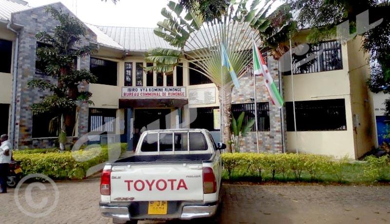 Région Sud/Rumonge : Une dizaine de chefs de colline limogés Région Sud/Rumonge : Une dizaine de chefs de colline limogés