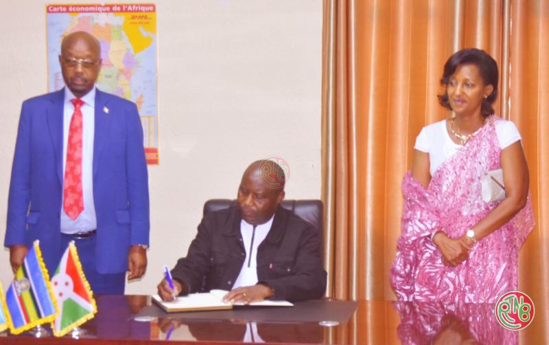 Inauguration officielle de l'usine Lovimax Tea Manufactory de Muramvya Inauguration officielle de l'usine Lovimax Tea Manufactory de Muramvya