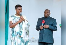 Ndayishimiye Présente la Nouvelle Administratrice de Matana Ndayishimiye Présente la Nouvelle Administratrice de Matana