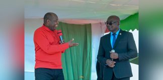 Ndayishimiye Présente Nouvel Administrateur de Busoni Ndayishimiye Présente Nouvel Administrateur de Busoni