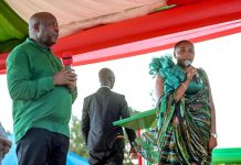 Ndayishimiye Présente le Nouvel Administrateur de Butihinda Ndayishimiye Présente le Nouvel Administrateur de Butihinda