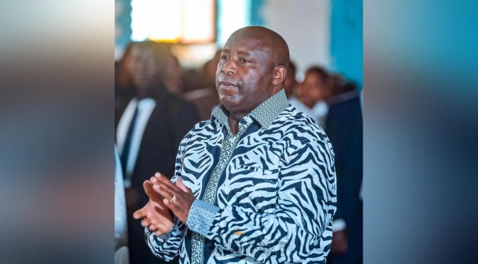 Ndayishimiye Assiste à la Messe Dominicale à Muyaga Ndayishimiye Assiste à la Messe Dominicale à Muyaga