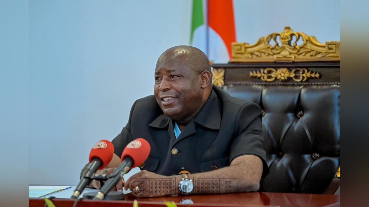 Ndayishimiye Clôture la Campagne de 100 Jours Minier Ndayishimiye Clôture la Campagne de 100 Jours Minier