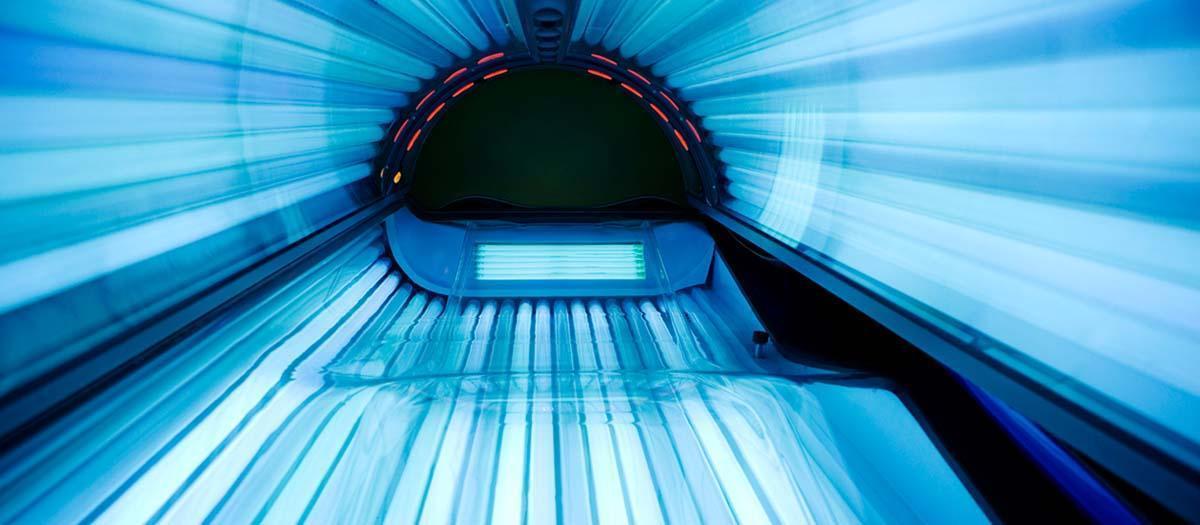 Cabines UV et Cancer: Usagers Subissent Dommages ÉNormes Cabines UV et Cancer: Usagers Subissent Dommages ÉNormes