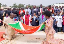 Clôture de la Prière Nationale par le Président Ndayishimiye Clôture de la Prière Nationale par le Président Ndayishimiye