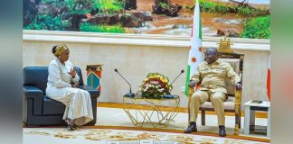 Chef de L’État Burundais Reçoit Envoyée Kényane Chef de L'État Burundais Reçoit Envoyée Kényane