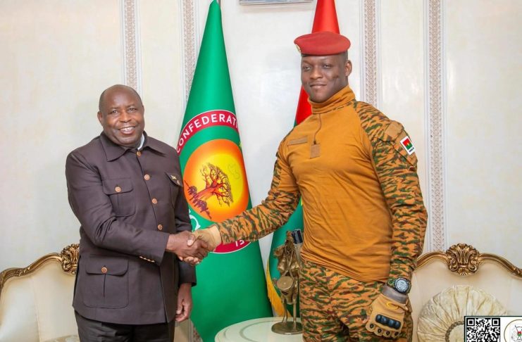 Président Burundais à Ouagadougou pour L’Ua Président Burundais à Ouagadougou pour L’Ua