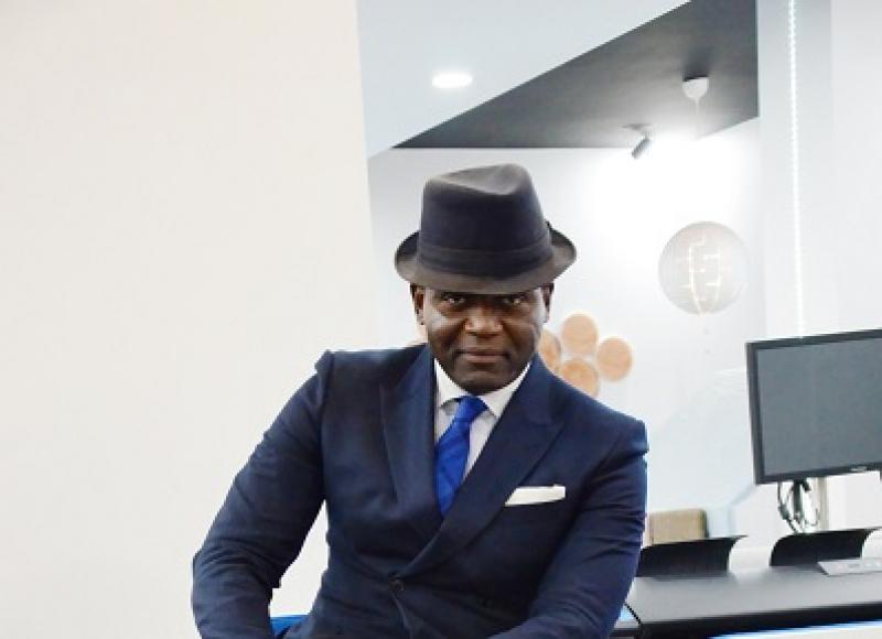 Cameroun - Portrait: A la rencontre de William Fotchine, ce camerounais qui veut intéresser les africains à l’architecture d’intérieur Cameroun - Portrait: A la rencontre de William Fotchine, ce camerounais qui veut intéresser les africains à l’architecture d’intérieur
