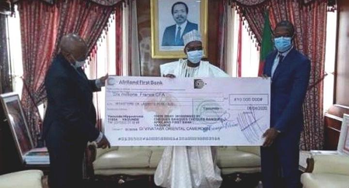 Human Rights Watch demande une enquête sur la gestion des fonds Covid-19 Human Rights Watch demande une enquête sur la gestion des fonds Covid-19