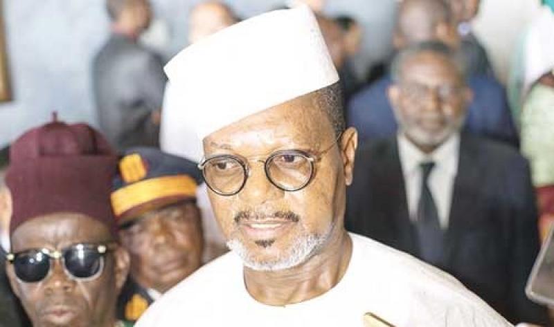 Recrutement des enseignants dans les universités d’Etat: Le député Mvondo Assam, neveu du Président Paul Biya, demande l’augmentation des places pour les ressortissants du Sud Recrutement des enseignants dans les universités d’Etat: Le député Mvondo Assam, neveu du Président Paul Biya, demande l’augmentation des places pour les ressortissants du Sud