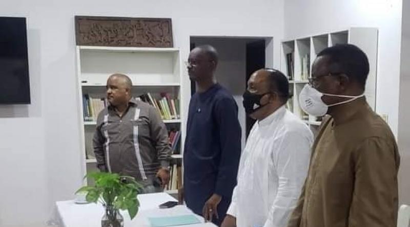 Réforme du Code électoral: Maurice Kamto, Cabral Libii, Joshua Osih, Tomaïno Ndam Njoya et les autres se sont retrouvés à Yaoundé Réforme du Code électoral: Maurice Kamto, Cabral Libii, Joshua Osih, Tomaïno Ndam Njoya et les autres se sont retrouvés à Yaoundé