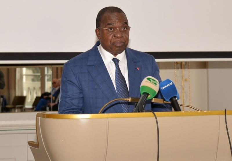 Cameroun/France – Performance : Le Cameroun obtient des investisseurs 1481,15 milliards de Francs CFA pour refinancer l’Eurobond 2015 Cameroun/France – Performance : Le Cameroun obtient des investisseurs 1481,15 milliards de Francs CFA pour refinancer l’Eurobond 2015