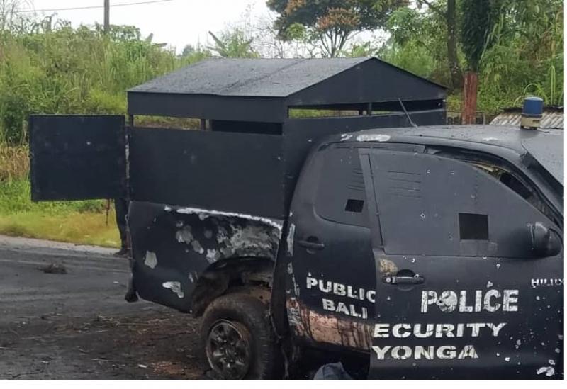 Cameroun – Crise anglophone: Des présumés sécessionnistes tuent Cinq policiers aux aurores ce dimanche 18 juillet 2021 à Bali dans le Nord-Ouest. Cameroun – Crise anglophone: Des présumés sécessionnistes tuent Cinq policiers aux aurores ce dimanche 18 juillet 2021 à Bali dans le Nord-Ouest.