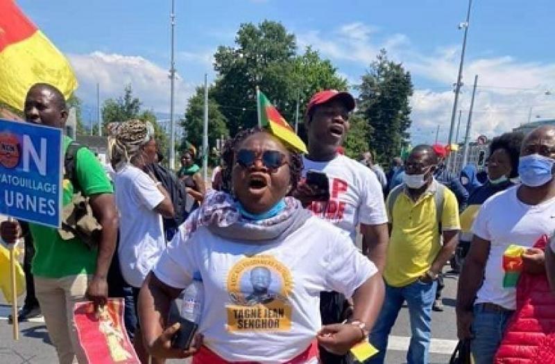 Séjour de Paul Biya à Genève: Douze activistes camerounais condamnés par la justice suisse suite aux manifestations anti-Biya Séjour de Paul Biya à Genève: Douze activistes camerounais condamnés par la justice suisse suite aux manifestations anti-Biya